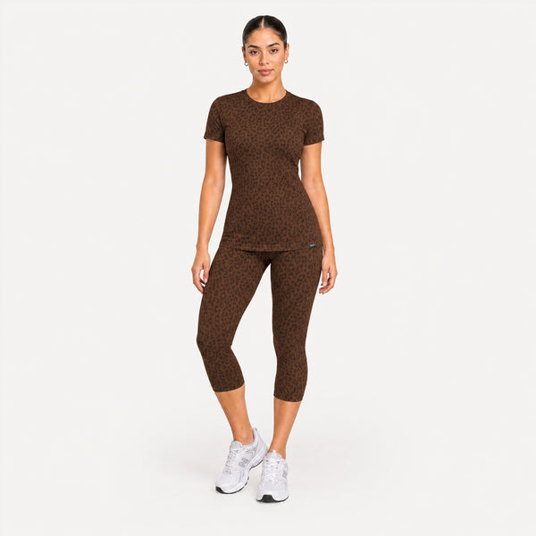 LEO Capri Leggings Velvara